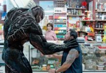 la actuación de Tom Hardy se destaca en una "película de cómics grande y torpe" que merece una secuela gracias a él.