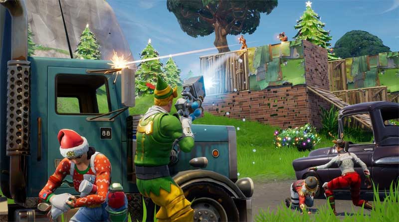 Jugadores de Fortnite usan el piano